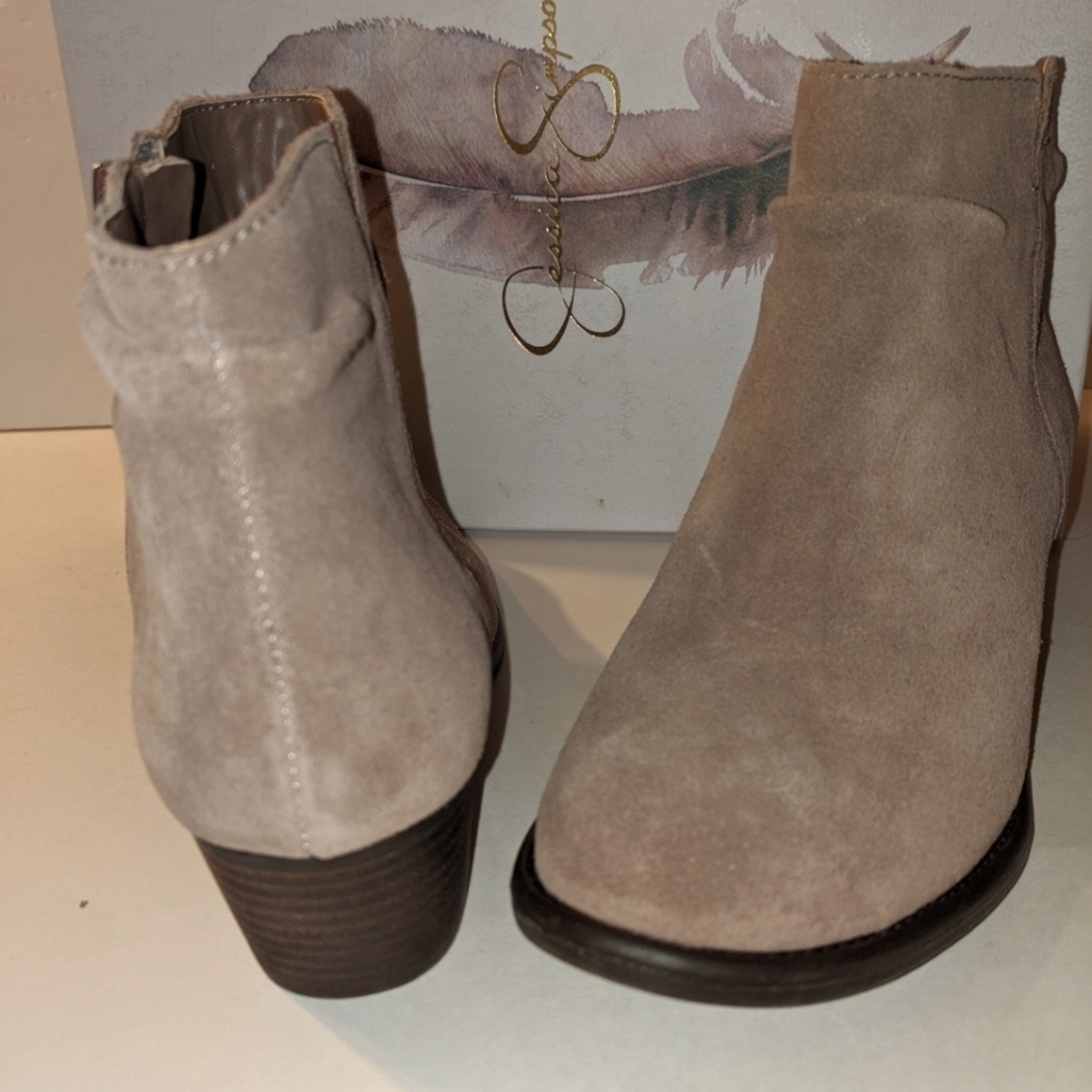 Jessica Simpson booties - Picture 4 of 5